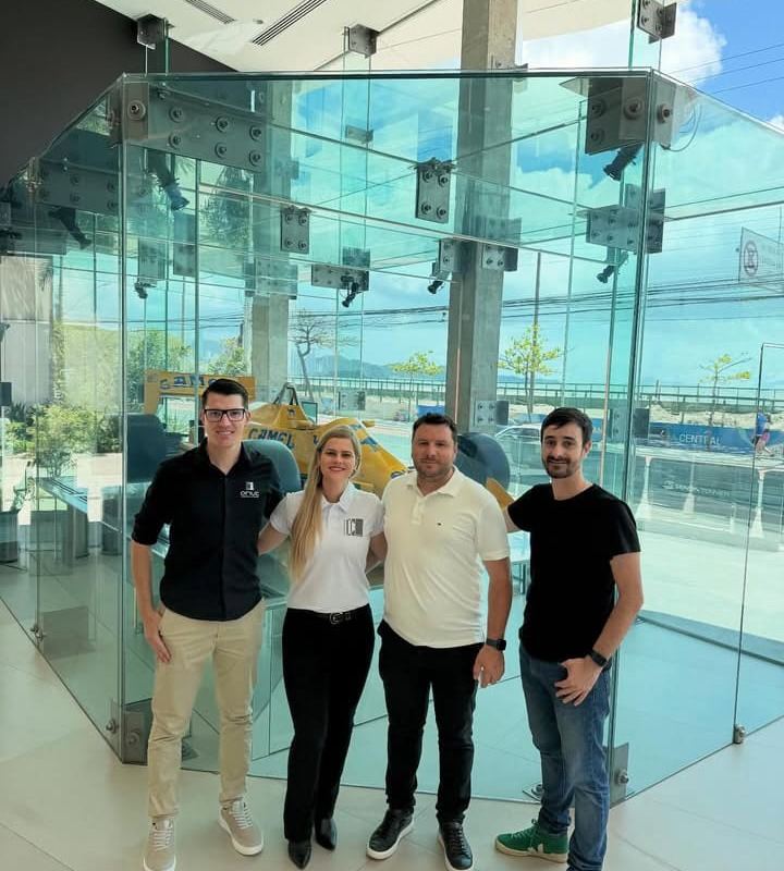 Equipe Oriuz na Senna Tower